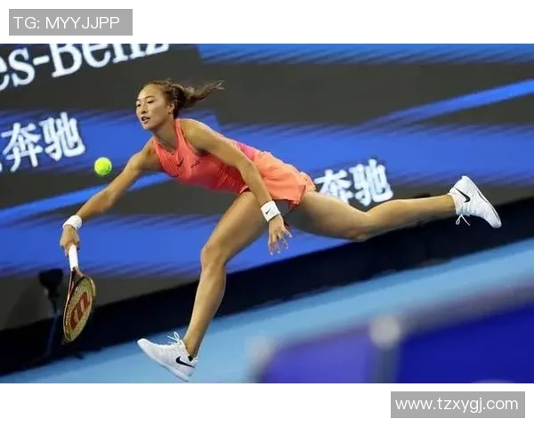 武汉网球队在精英赛中的灵活应变能力展现出色表现与战术智慧 武汉网球队在精英赛中的灵活应变能力展现出色表现与战术智慧