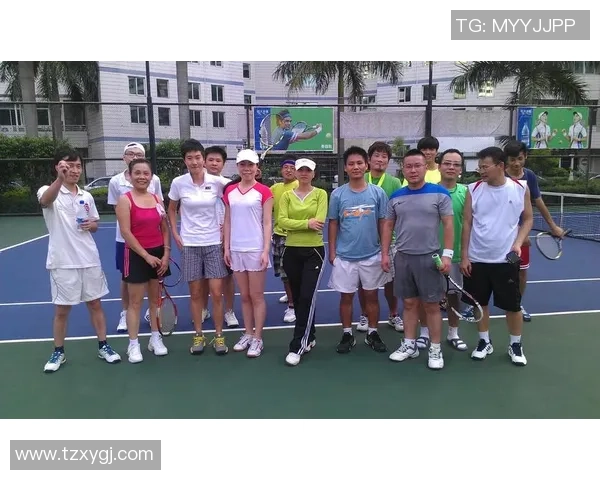 刘军的网球人生深度对话探索运动与人生的交织与启示