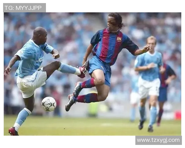 探寻13号足球明星的传奇故事与辉煌成就